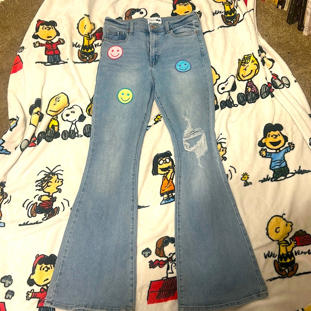 Fashion Nova Flare Size 9 Jeans